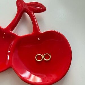 10K Gold Huggie Hoops